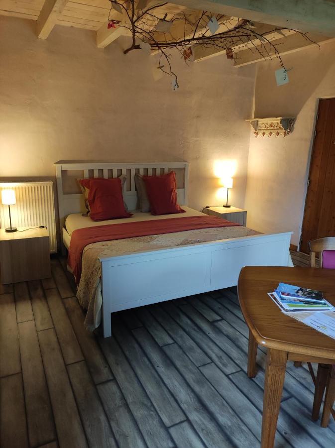 Bed and Breakfast Les 5 Petits Lapins Bar Экстерьер фото