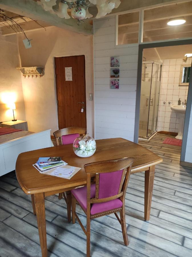 Bed and Breakfast Les 5 Petits Lapins Bar Экстерьер фото